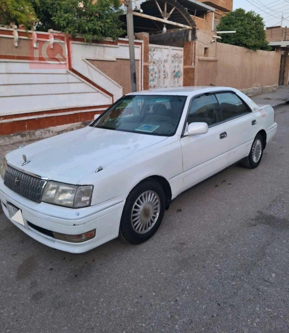 تويوتا كراون